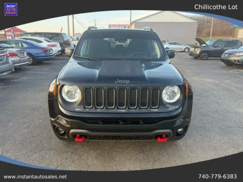 Gray 2018 Jeep Renegade Trailhawk Sport Utility 4D for sale in Chillicothe, OH