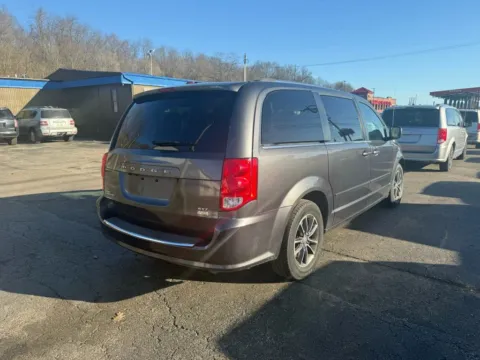 More photos of 2017 Dodge Grand Caravan Passenger SXT Minivan 4D at Instant Auto Sales Chillicothe, OH