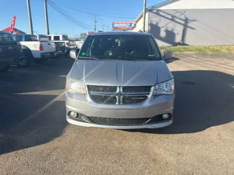 Photos of 2017 Dodge Grand Caravan Passenger SXT Minivan 4D for sale in Chillicothe, OH at Instant Auto Sales Chillicothe