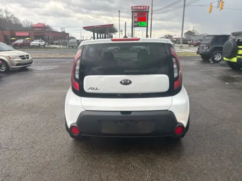 More photos of 2015 Kia Soul Wagon 4D at Instant Auto Sales Chillicothe, OH