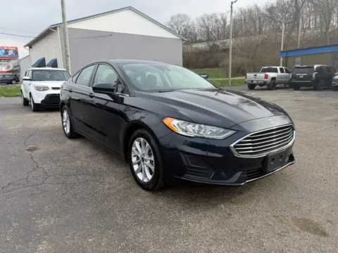Another view of 2020 Ford Fusion SE Sedan 4D for sale in Chillicothe, OH at Instant Auto Sales Chillicothe