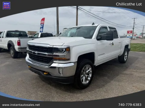 White 2018 Chevrolet Silverado 1500 Crew Cab LT Pickup 4D 5 3/4 ft for sale in Chillicothe, OH