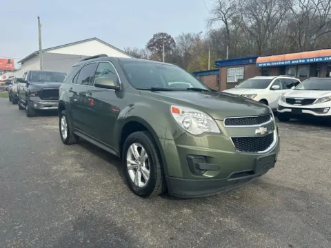 Another view of 2015 Chevrolet Equinox LT Sport Utility 4D for sale in Chillicothe, OH at Instant Auto Sales Chillicothe