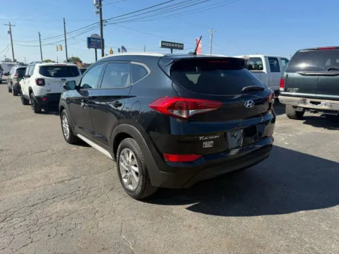 More photos of 2017 Hyundai Tucson SE Sport Utility 4D at Instant Auto Sales Chillicothe, OH