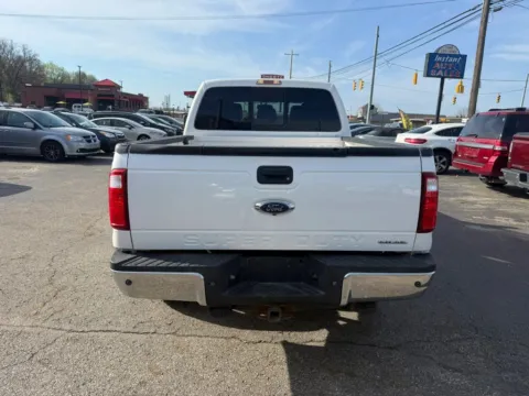 More photos of 2016 Ford F250 Super Duty Crew Cab Lariat Pickup 4D 6 3/4 ft at Instant Auto Sales Chillicothe, OH