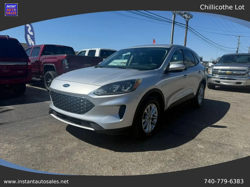 Silver 2020 Ford Escape SE Sport Utility 4D for sale in Chillicothe, OH