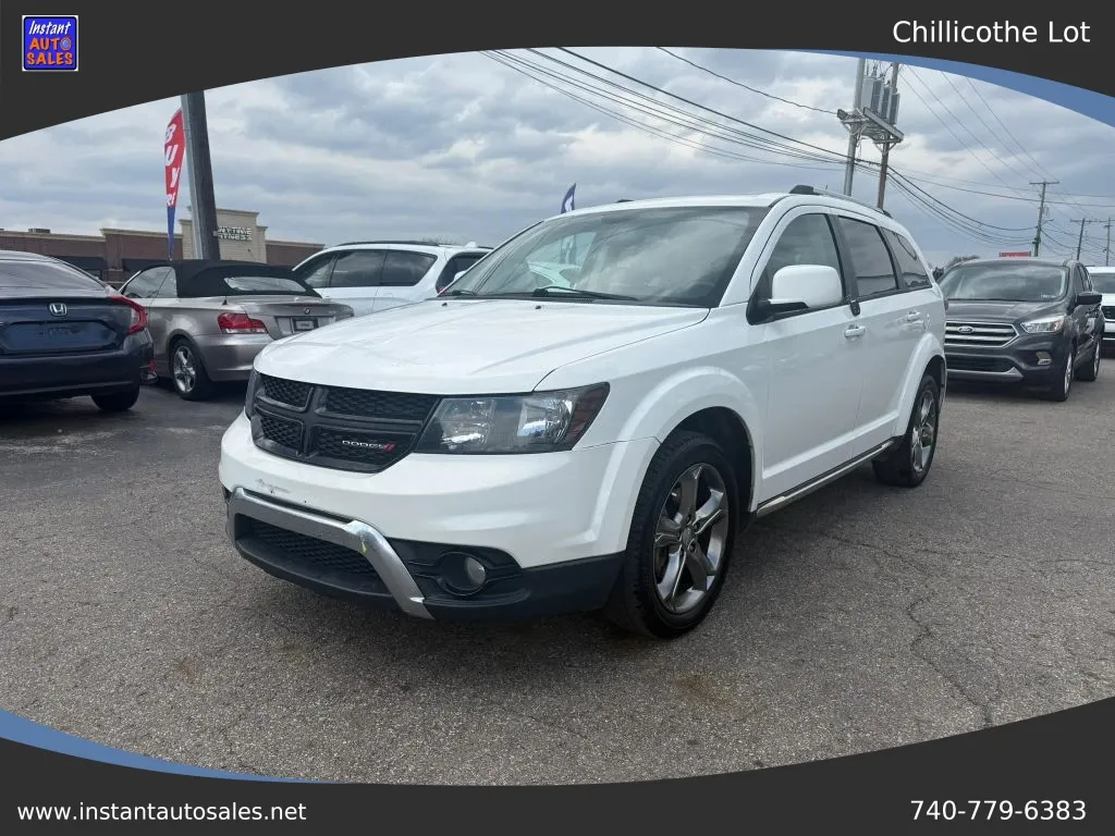 White 2016 Dodge Journey Crossroad Plus Sport Utility 4D for sale in Chillicothe, OH
