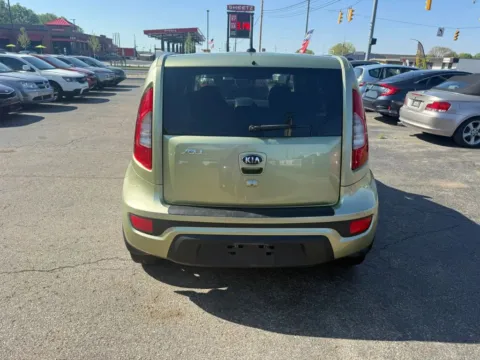 More photos of 2013 Kia Soul + Wagon 4D at Instant Auto Sales Chillicothe, OH