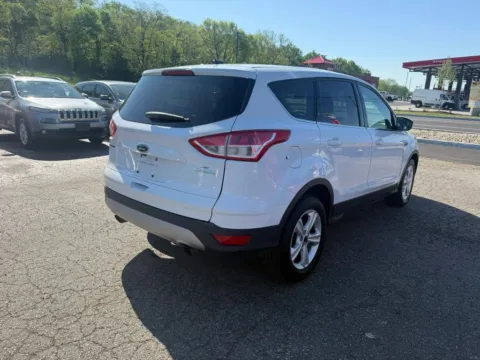 More photos of 2016 Ford Escape SE Sport Utility 4D at Instant Auto Sales Chillicothe, OH