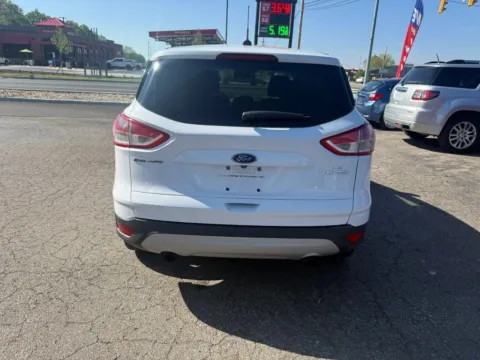 More photos of 2016 Ford Escape SE Sport Utility 4D at Instant Auto Sales Chillicothe, OH