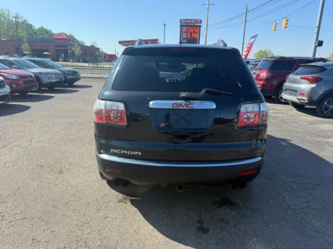 More photos of 2012 GMC Acadia SL Sport Utility 4D at Instant Auto Sales Chillicothe, OH