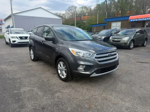 Another view of 2017 Ford Escape SE Sport Utility 4D for sale in Chillicothe, OH at Instant Auto Sales Chillicothe