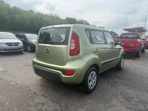 More photos of 2012 Kia Soul Wagon 4D at Instant Auto Sales Chillicothe, OH