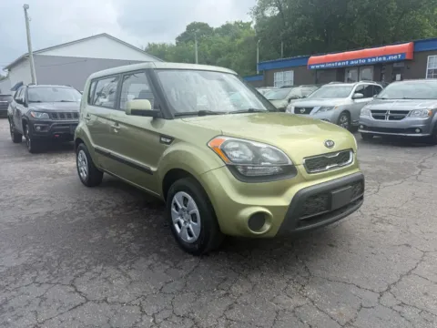 More photos of 2012 Kia Soul Wagon 4D at Instant Auto Sales Chillicothe, OH