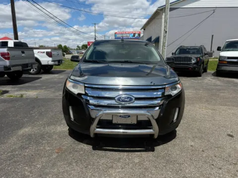 Photos of 2014 Ford Edge Limited Sport Utility 4D for sale in Chillicothe, OH at Instant Auto Sales Chillicothe