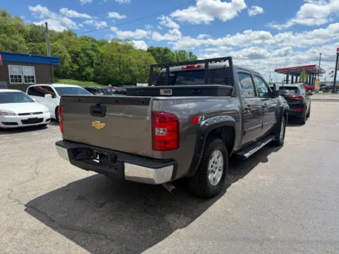 More photos of 2012 Chevrolet Silverado 1500 Crew Cab LT Pickup 4D 5 3/4 ft at Instant Auto Sales Chillicothe, OH