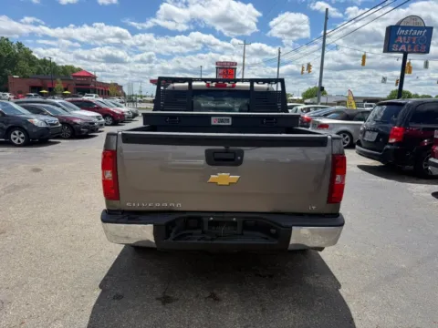 More photos of 2012 Chevrolet Silverado 1500 Crew Cab LT Pickup 4D 5 3/4 ft at Instant Auto Sales Chillicothe, OH