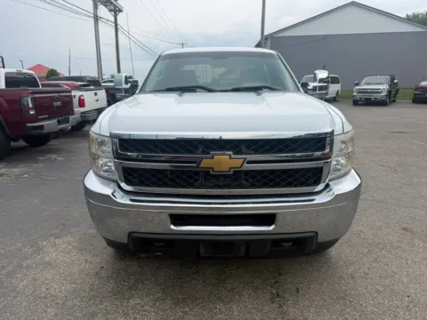 Photos of 2013 Chevrolet Silverado 2500 HD Crew Cab Work Truck Pickup 4D 8 ft for sale in Chillicothe, OH at Instant Auto Sales Chillicothe