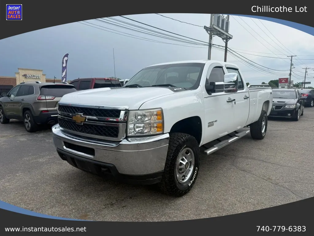 Blue 2013 Chevrolet Silverado 2500 HD Crew Cab Work Truck Pickup 4D 8 ft for sale in Chillicothe, OH