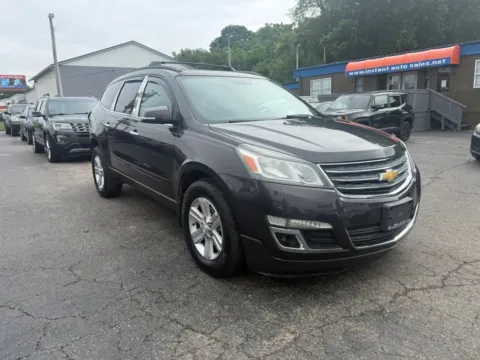 Another view of 2013 Chevrolet Traverse LT Sport Utility 4D for sale in Chillicothe, OH at Instant Auto Sales Chillicothe