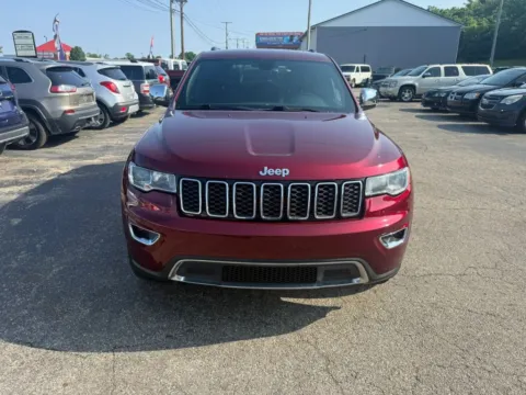 Photos of 2017 Jeep Grand Cherokee Limited Sport Utility 4D for sale in Chillicothe, OH at Instant Auto Sales Chillicothe