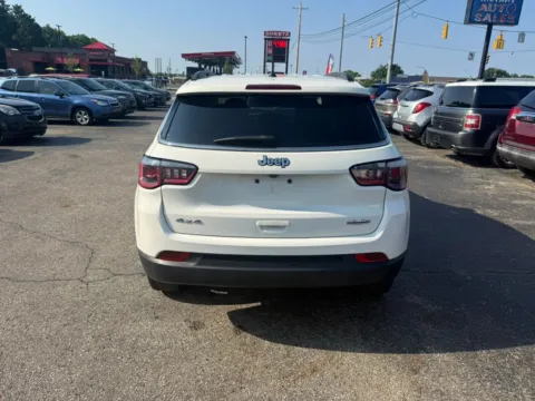 More photos of 2018 Jeep Compass Latitude Sport Utility 4D at Instant Auto Sales Chillicothe, OH