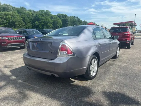 More photos of 2007 Ford Fusion SE Sedan 4D at Instant Auto Sales Chillicothe, OH