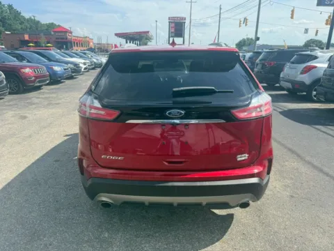 More photos of 2020 Ford Edge SEL Sport Utility 4D at Instant Auto Sales Chillicothe, OH