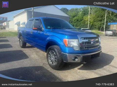 Blue 2013 Ford F-150 SuperCrew Cab XLT Pickup 4D 5 1/2 ft for sale in Chillicothe, OH