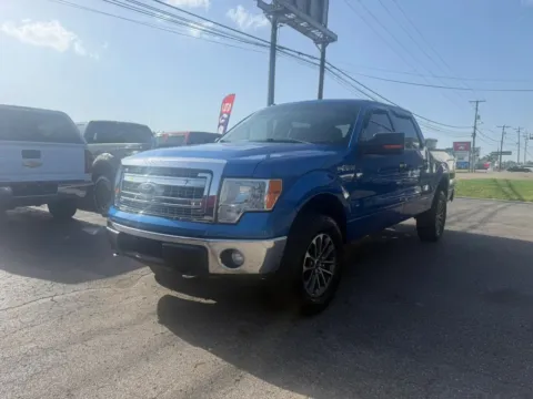 Another view of 2013 Ford F-150 SuperCrew Cab XLT Pickup 4D 5 1/2 ft for sale in Chillicothe, OH at Instant Auto Sales Chillicothe