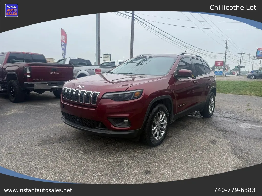 Red 2021 Jeep Cherokee Latitude Lux Sport Utility 4D for sale in Chillicothe, OH