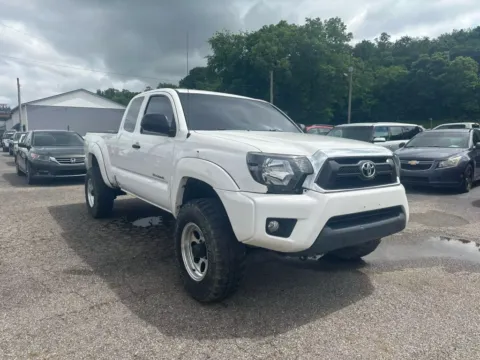 Another view of 2013 Toyota Tacoma Access Cab Pickup 4D 6 ft for sale in Chillicothe, OH at Instant Auto Sales Chillicothe