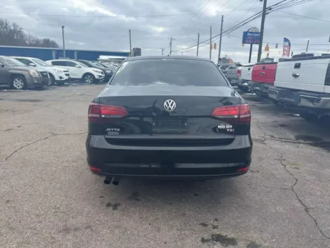 More photos of 2016 Volkswagen Jetta 1.4T S Sedan 4D at Instant Auto Sales Chillicothe, OH