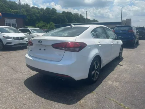 More photos of 2017 Kia Forte EX Sedan 4D at Instant Auto Sales Chillicothe, OH