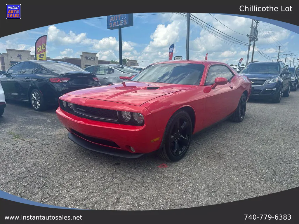 Red 2014 Dodge Challenger SXT Coupe 2D for sale in Chillicothe, OH