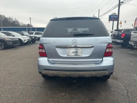 More photos of 2008 Mercedes-Benz M-Class ML 320 CDI Sport Utility 4D at Instant Auto Sales Chillicothe, OH