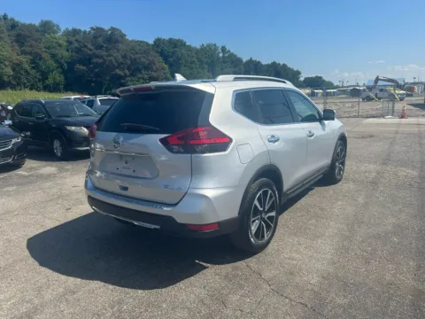 More photos of 2017 Nissan Rogue SL Sport Utility 4D at Instant Auto Sales Chillicothe, OH