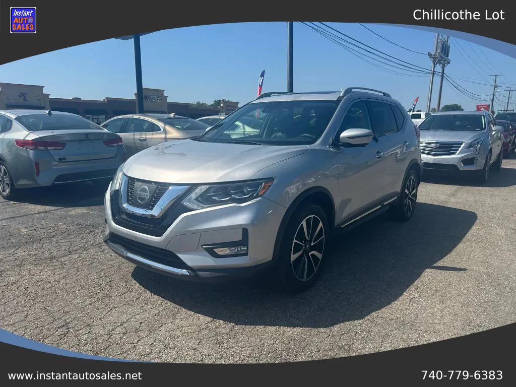 Silver 2017 Nissan Rogue SL Sport Utility 4D for sale in Chillicothe, OH