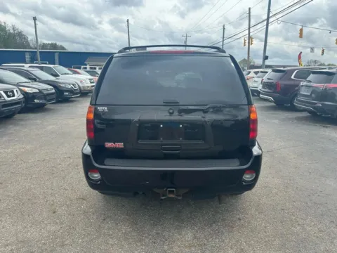 More photos of 2007 GMC Envoy Denali Sport Utility 4D at Instant Auto Sales Chillicothe, OH
