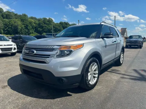 Another view of 2013 Ford Explorer XLT Sport Utility 4D for sale in Chillicothe, OH at Instant Auto Sales Chillicothe