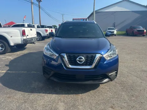 Photos of 2020 Nissan Kicks SV Sport Utility 4D for sale in Chillicothe, OH at Instant Auto Sales Chillicothe