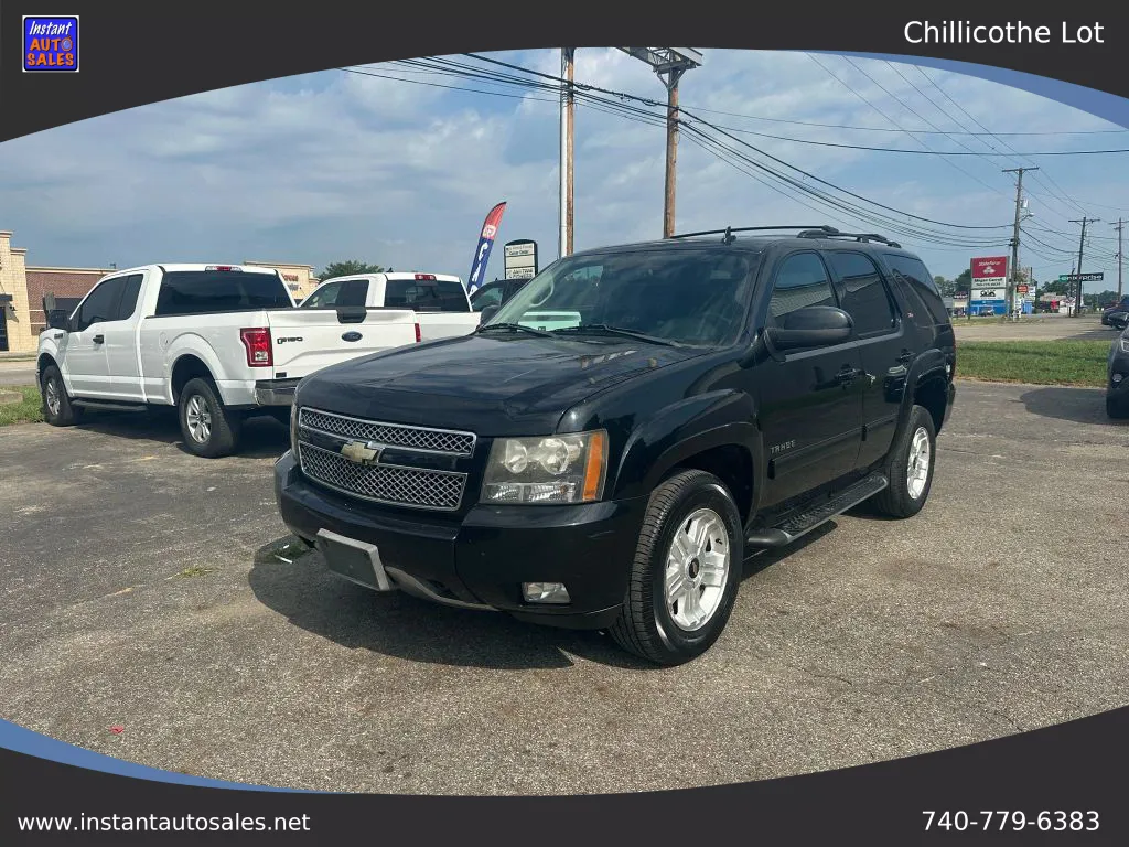 Black 2011 Chevrolet Tahoe LT Sport Utility 4D for sale in Chillicothe, OH