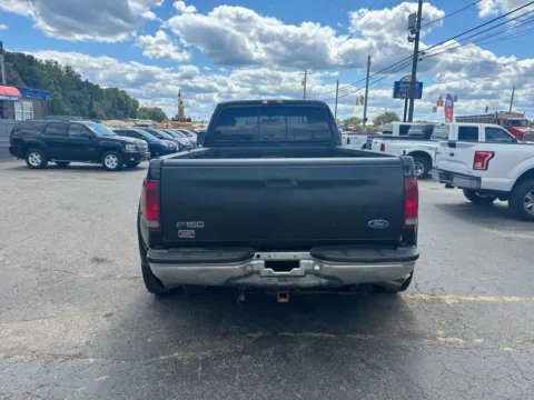 More photos of 1999 Ford F350 Super Duty Crew Cab Long Bed at Instant Auto Sales Chillicothe, OH