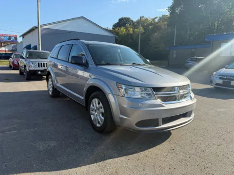 Another view of 2017 Dodge Journey SE Sport Utility 4D for sale in Chillicothe, OH at Instant Auto Sales Chillicothe