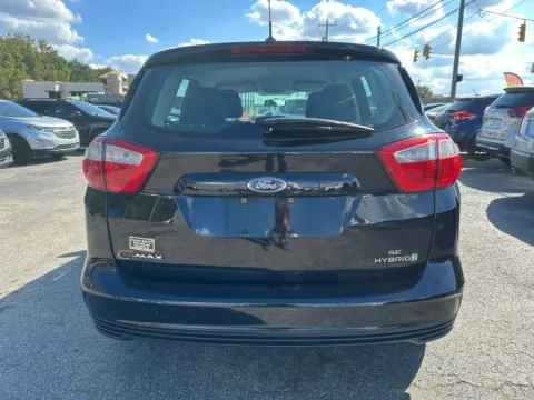 More photos of 2016 Ford C-MAX Hybrid SE Wagon 4D at Instant Auto Sales Chillicothe, OH