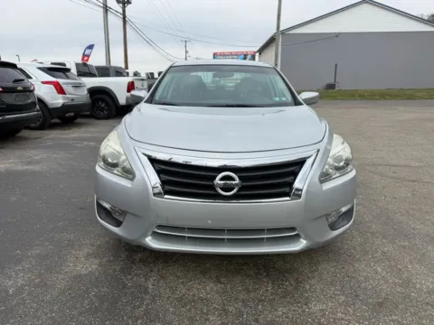 Photos of 2014 Nissan Altima 2.5 S Sedan 4D for sale in Chillicothe, OH at Instant Auto Sales Chillicothe
