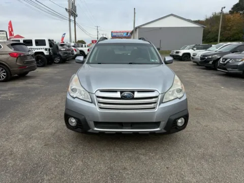 Photos of 2014 Subaru Outback 2.5i Premium Wagon 4D for sale in Chillicothe, OH at Instant Auto Sales Chillicothe