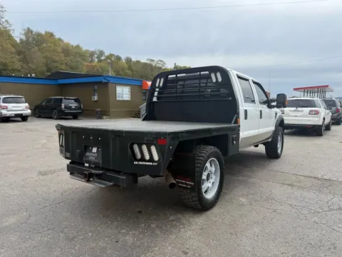More photos of 2009 Ford F350 Super Duty Crew Cab XLT Pickup 4D 6 3/4 ft at Instant Auto Sales Chillicothe, OH