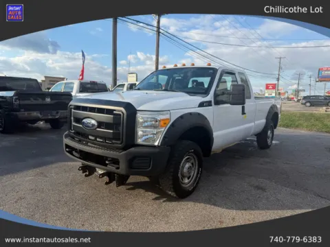 White 2012 Ford F250 Super Duty Super Cab XL Pickup 4D 8 ft for sale in Chillicothe, OH