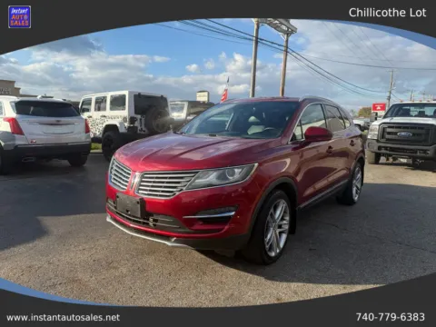 Red 2016 Lincoln MKC Reserve Sport Utility 4D for sale in Chillicothe, OH